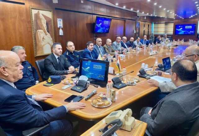 «البيئة والطيران المدني» يبحثان تنفيذ مشروع تطوير شامل حول «منظومة الإطفاء» بمطار القاهرة