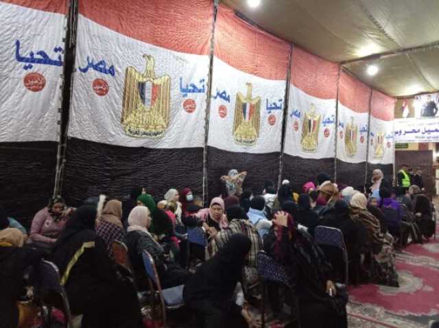 تزايد ملحوظ في أعداد الناخبين بأسيوط قبل ساعة من غلق اللجان