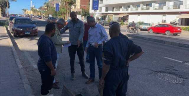 رئيس شركة مياه البحر الأحمر يتفقد غرف تصريف مياه الأمطار