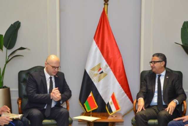 وزير التموين يجتمع مع سفير جمهورية بيلاروسيا بالقاهرة لتعزيز التعاون