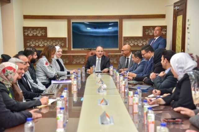 «هيئة الدواء» تبحث مع ممثلي الصيدليات تعزيز ضوابط صرف الأدوية المخدرة