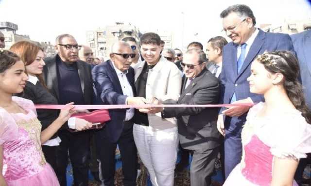 محافظ بورسعيد ورئيس النادي المصري يفتتحان مجمع ملاعب السيد متولي بعد تطويره الشامل