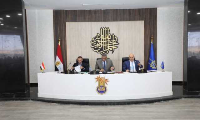 أسوان في حالة استعداد.. مواجهة الإشغالات وضبط الأسواق وتأمين مخرات السيول