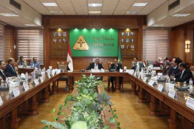 «الأعلى لشئون خدمة المجتمع» يؤكد أهمية تكامل المؤسسات الأكاديمية مع الجهات الحكومية ومنظمات المجتمع المدني