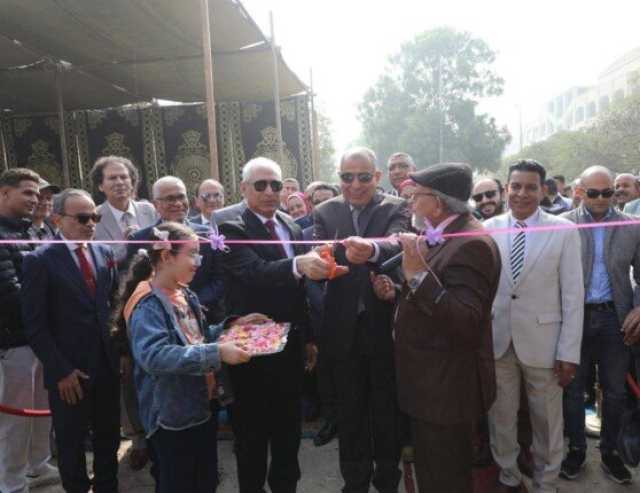 ضمن احتفالات اليوبيل الذهبي لجامعة المنيا. افتتاح معرض زهور الخريف بكلية الزراعة