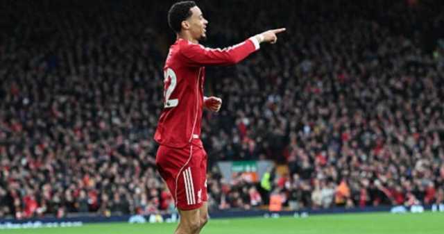 هوجو إيكيتيكي يسجل أسرع هدف في تاريخ الدوري الإنجليزي «فيديو»