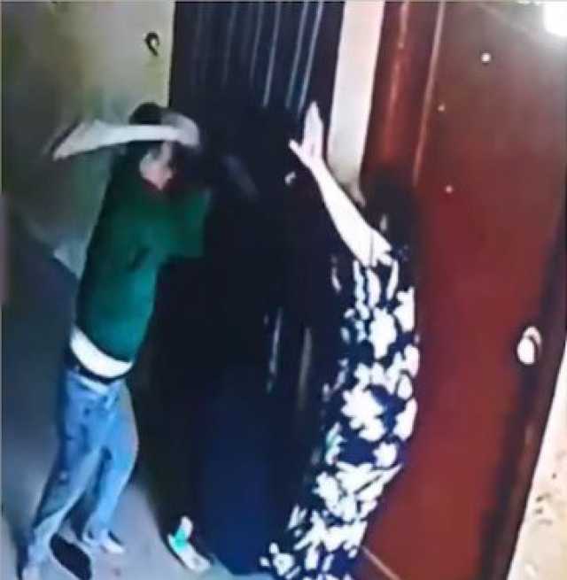 الداخلية تكشف ملابسات اعتداء شخص على سيدتين بدمياط