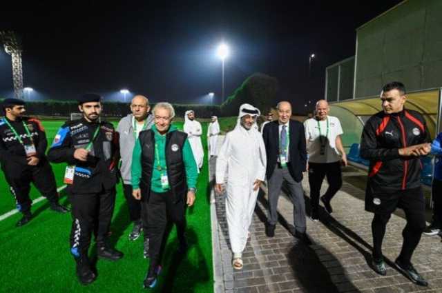 وزير الرياضة والشباب القطري في مران منتخب مصر المشارك بكأس العرب