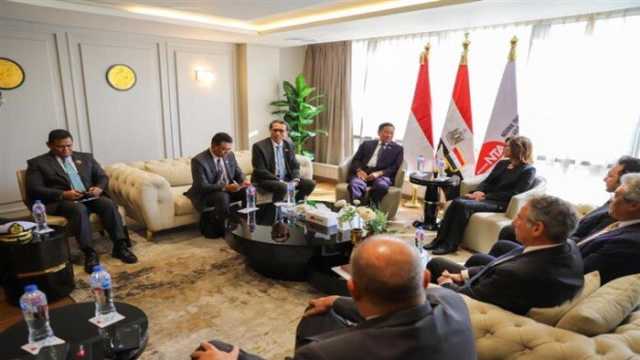 الأكاديمية الوطنية للتدريب تبحث مع وفد رفيع المستوى من الحكومة الإندونيسية سبل التعاون