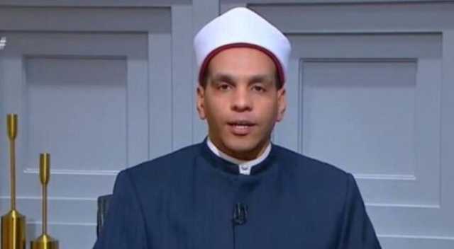 أيهما الزي الشرعي الخمار أم النقاب؟.. أمين الفتوى يجيب