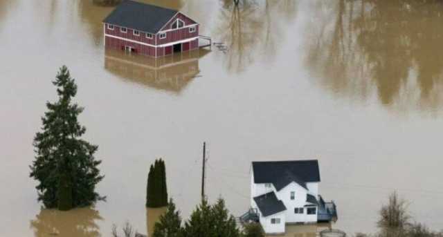 فيضانات واشنطن.. ارتفاع منسوب المياه لمستويات قياسية وإجلاء لآلاف السكان