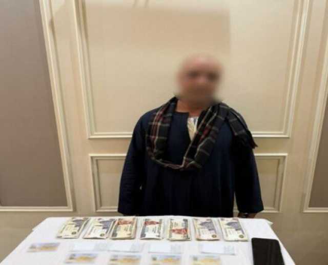 القبض على شخص بحوزته كروت دعائية لمرشح بالمنيا