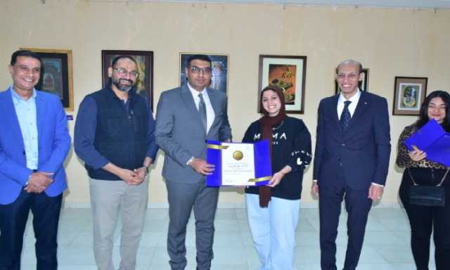 نائب محافظ الأقصر يفتتح المعرض الفني «تجربة شخصية» بقصر الثقافة