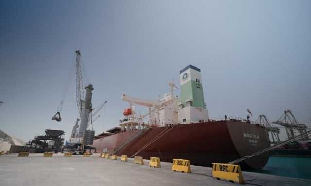 تداول 19 ألف طن و813 شاحنة بضائع عامة ومتنوعة بموانئ البحر الأحمر