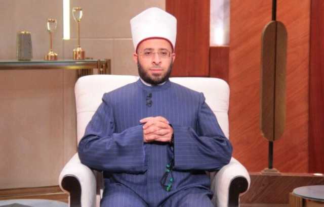 وزير الأوقاف يهنئ وزير الرياضة بفوزه برئاسة لجنة CIGEPS باليونسكو