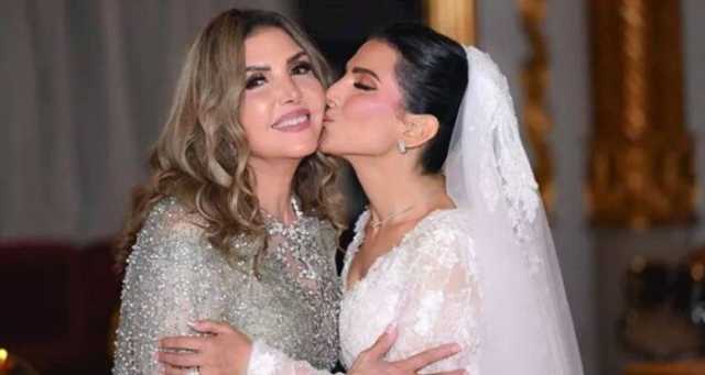 حفل زفاف همسة ابنة نادية مصطفى يتصدر التريند.. لماذا غاب هاني شاكر؟