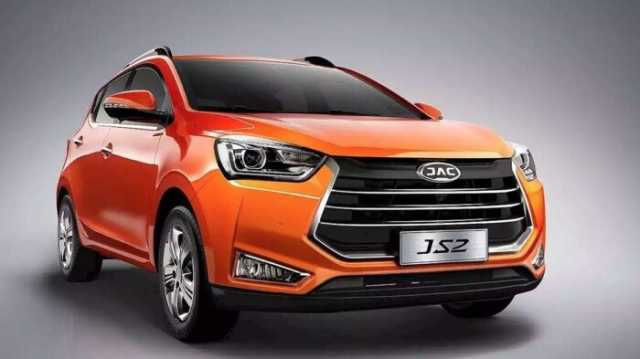 هل ستنخفض أسعار السيارات في 2026 أم سترتفع؟.. رئيس الشعبة يرد