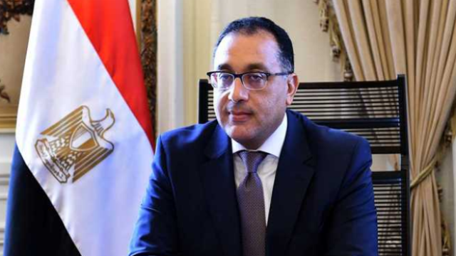 رئيس الوزراء يتفقد أنشطة معمل الابتكار الحكومي وبرامج بناء القدرات