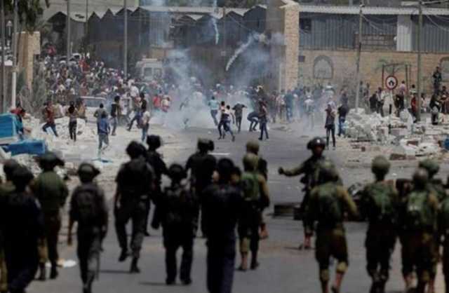 إصابات خلال مواجهات بين الفلسطينيين والاحتلال الإسرائيلي في نابلس