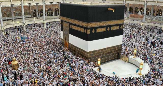 كسوة الكعبة المشرفة.. خيوط من ذهب تُنسَج في قلب مكة المكرمة