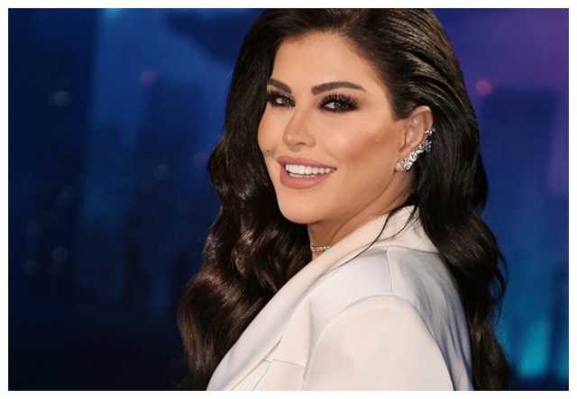 بالأحمر.. جومانا مراد تحتفل بعيد ميلادها بهذه الإطلالة (فيديو)