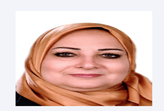 برلمانية: الدولة تدعم الشباب لتحسين وضعهم العلمي والمادي
