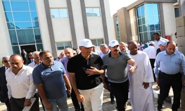 مستشار رئيس الجمهورية للمناطق الحدودية يتفقد المنطقة الصناعية بنصر النوبة