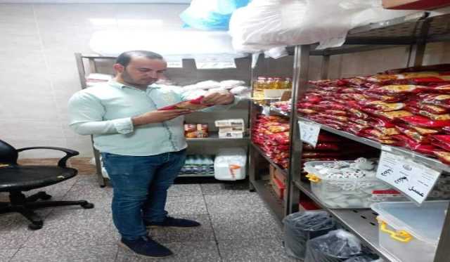 تحرير 995 محضر خلال حملات تفتيشية خلال المرور على 2119 منشأة غذائية بالمنيا