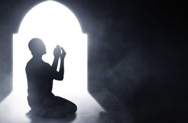 الذكر فيك يطيب والقرآن.. أدعية شهر رمضان 2025