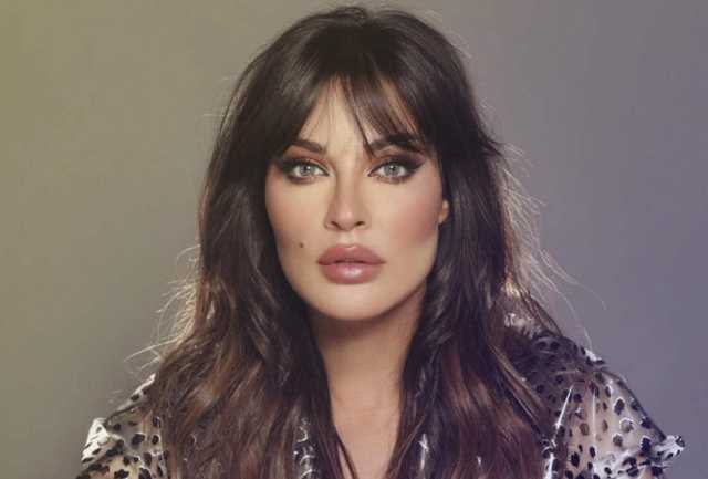 نادين نجيب نسيب تمنع دخول الرجال حفلة عيد ميلادها.. ما القصة؟