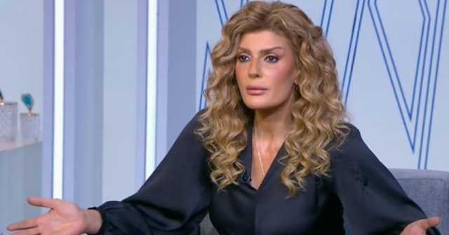 بعد أزمتها مع مشيرة إسماعيل.. فيدرا تدافع عن آية سماحة: «غلطت واعتذرت»