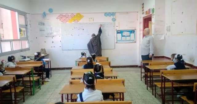 بشرى لعمال المدارس.. إعادة تعيين الحاصلين على مؤهل عال خلال الخدمة