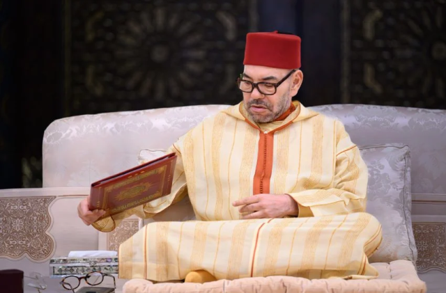 أمير المؤمنين يؤدي غدا الأربعاء صلاة عيد الفطر المبارك بالمسجد المحمدي بمدينة الدار البيضاء