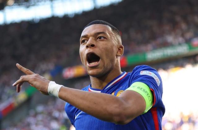 كأس أوروبا 2024.. المنتخب الفرنسي يتعادل مع نظيره البولندي