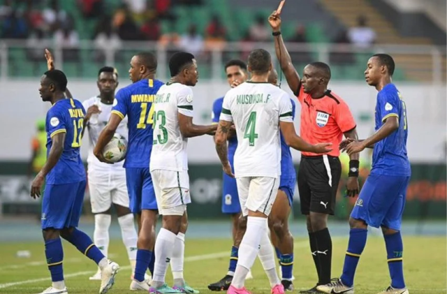 كأس أمم إفريقيا 2023.. المنتخب الزامبي يتعادل مع نظيره التنزاني