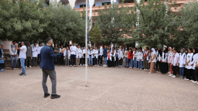 تلاميذ المدرسة العتيقة بتنمل يستأنفون دراستهم بمراكش