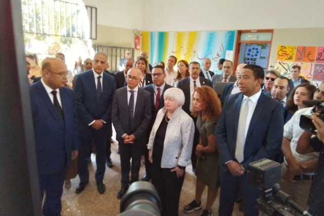 بحضور البرلماني طارق حنيش .. وزيرة الخزانة الأمريكية تزور ثانوية مولاي يوسف بمراكش