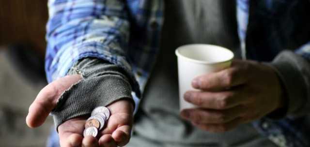 ضبط متسول بحوزته 752 دينارا في مدينة إربد