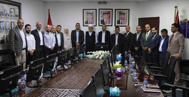 وزير الأوقاف يلتقي بعثة الحج الإعلامية
