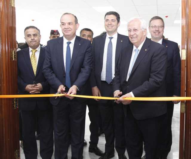 وزير الاقتصاد الرقمي يفتتح مركز بيانات أورنج الأردن الجديد في عين الباشا