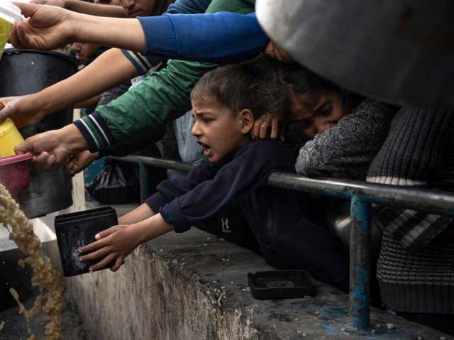 الأمم المتحدة تحذر من مجاعة تهدد 2.2 مليون إنسان في غزة