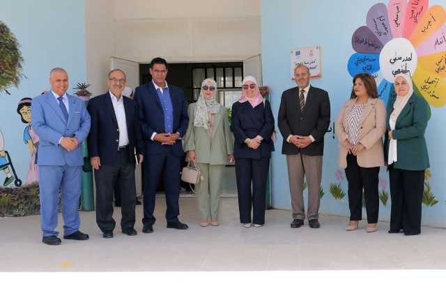 “التربية النيابية” تزور كلية لومينوس ومدرسة أم عبهرة