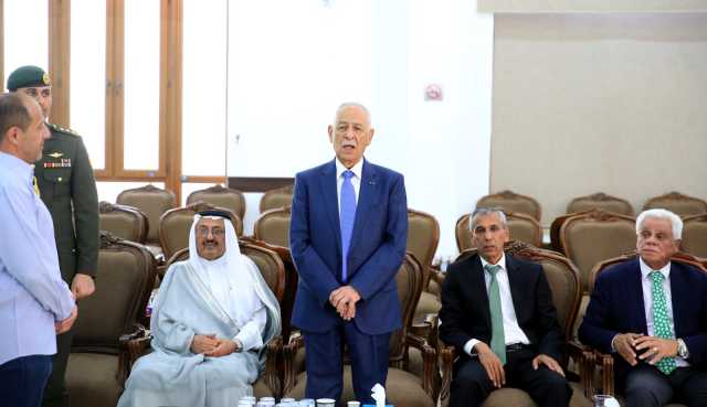 مندوبا عن الملك وولي العهد.. العيسوي يعزي عشيرة الحياري