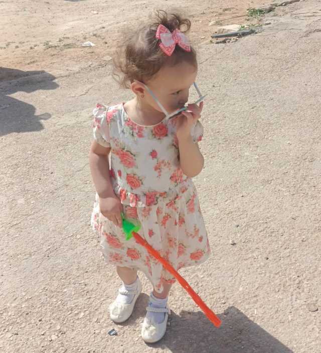 سويدان تهنئ زينة بعيد ميلادها الثاني
