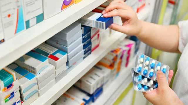 اجتماع لتخفيض أسعار حزمة دوائية جديدة
