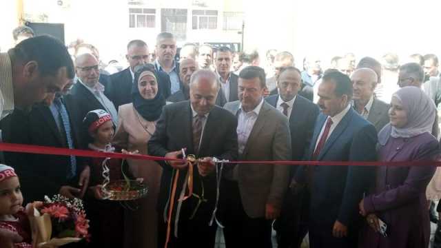 وزير التربية يفتتح مدرستين جديدتين في قصبة اربد