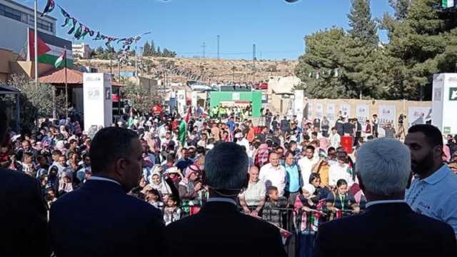 محافظة البلقاء تحتفل بعيد الاستقلال الـ79