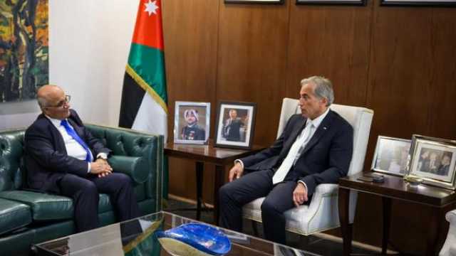حسان يلتقي نقيب الصحفيين الأردنيين مؤكداً أن تعزيز الاستقلالية والمهنية الإعلامية أمر تدعمه الحكومة
