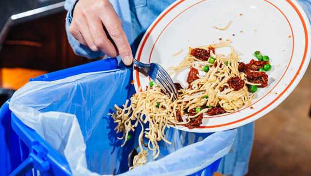 الزراعة تدق ناقوس الخطر.. شح مياه وهدر غذائي مرعب وإنتاج الليمون ينهار