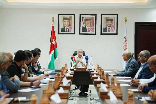 سلطة إقليم البترا تلتقي ممثلي القطاع السياحي في البترا لبحث تداعيات الأزمة الإقليمية